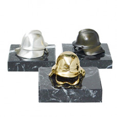 Pokalserie Helm - massiver Pokal - 3 Farben - gold - silber - bronze