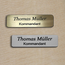 Namensschilder - silber oder gold - rund - zweizeilige Gravur